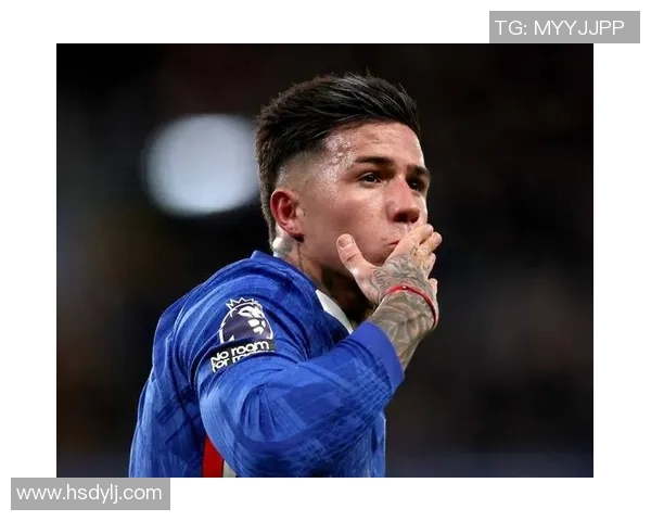 切尔西0-0伯恩茅斯!英超3轮不堪仅拿2分 加纳乔中柱 9号锋霸伤退 切尔西0-0伯恩茅斯!英超3轮不堪仅拿2分 加纳乔中柱 9号锋霸伤退